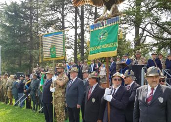 Dramma durante la parata all’Aquila, l’Alpino Claudio Ianni stroncato da malore:  evento sospeso