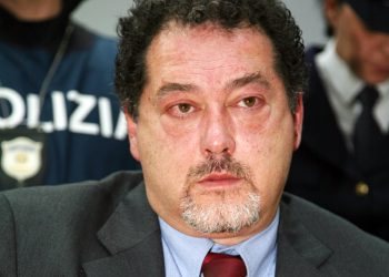 Trovato morto in casa il magistrato pescarese Fabio Papa: aveva 61 anni