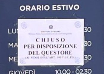 Centro scommesse luogo di ritrovo di pregiudicati, sospensione della licenza e 7 giorni di chiusura