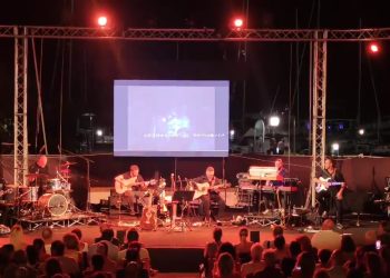 La splendida armonia di Ninè Ingiullà e la bottega del falegname sbarca a Gagliano Aterno