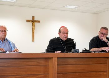 L’Aquila, capitale del perdono, Cardinale Petrocchi: “Alla nostra città è stata affidata una missione”