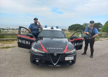 Ragazzo ventenne con intenti suicidi salvato da un salto di 20 metri