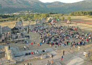 Festival dei popoli europei, grande successo per la prima edizione, quasi 3mila spettatori a Peltuinum