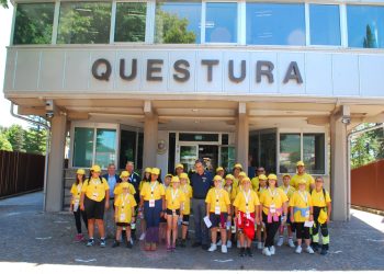 Questura dell’Aquila: visita guidata per i ragazzi delle scuole estive
