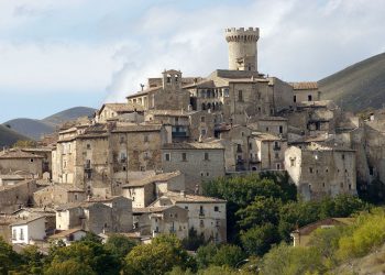 Escursione nel “piccolo Tibet” a Santo Stefano di Sessanio, la transumanza che unisce
