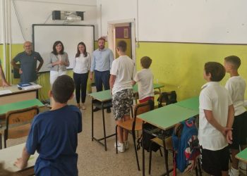 A Giulianova riaprono alcune scuole. L’amministrazione comunale partecipa per i saluti di rito.  Domani altre aperture