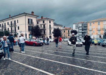 Nereto cuori e motori: la pioggia non ha scalfito la passione per auto e moto