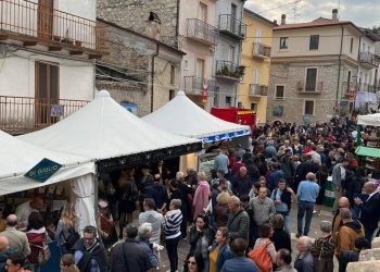 Tornareccio Regina di miele, ecco le date dell’edizione 2023