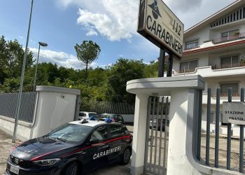 Botte col tirapugni a un 21enne, arrestato 32enne: deve scontare in carcere 6 anni e otto mesi