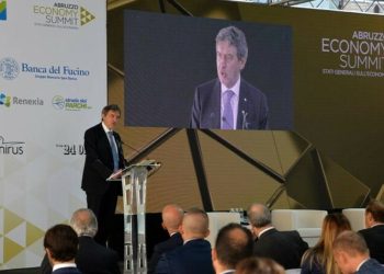 Sospiri all’Abruzzo economy summit 2023: “verso una regione moderna e competitiva”