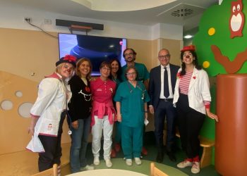 Associazione Brucaliffo e Fondazione Carispaq donano un televisore Smart per i piccoli pazienti del San Salvatore dell’Aquila