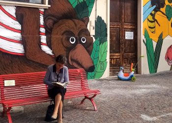 La lettura ad alta quota tra i paesi dell’Abruzzo: un ponte tra vecchie e nuove generazioni