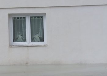 Bomba d’acqua sulla costa, strade allagate: a Pescara attivato il Coc per le emergenze (foto)