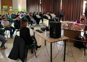 Bullismo e cyberbullismo con gli studenti delle medie di Teramo