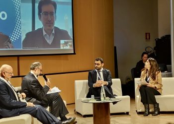 Futuro energetico sostenibile: ultime tecnologie e scenari geopolitici