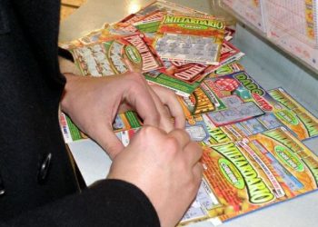 La dea bendata bacia Avezzano: vince 500 mila euro con un Gratta e vinci da 5