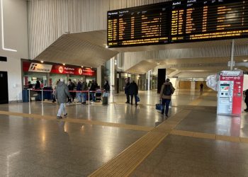Licenziamenti nel settore trasporti, 2.724 dipendenti resteranno senza salario