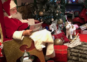 Arriva a Città Sant’Angelo la sesta edizione della “Casa di Babbo Natale”