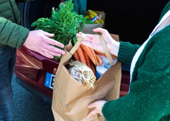 Sbarca a Pescara Shopopop, il servizio che ripensa il mondo delle consegne