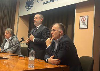 Balneatori contro direttiva Bolkestein, Sospiri: “Vicinanza alla categoria, tutelare imprese del nostro patrimonio”