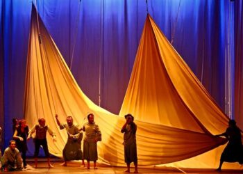 Angela Finocchiaro debutta in Abruzzo con la tournée de “Il calamaro gigante”