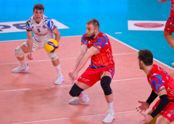 La Sieco cede al Tei-Break contro i Lupi e torna con un punto in tasca