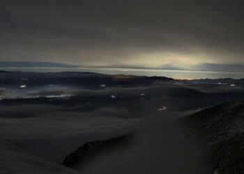 Roma vista da Magliano: dalla Capanna di Sevice le luci della Capitale squarciano il buio