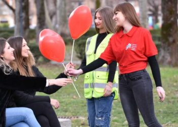 La solidarietà e la bontà d’animo si sposano e creano il Vas, volontari abruzzesi sangue