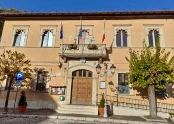 Residenze fittizie e rimborsi da capogiro, blitz dei carabinieri nel Comune di Cappadocia