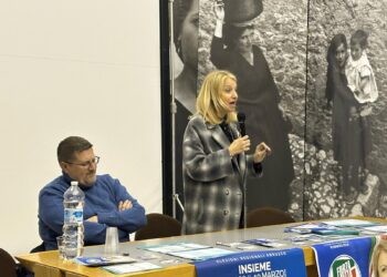 I candidati consiglieri La Porta e Santangelo (FI) a confronto coi cittadini di Scanno e Villalago