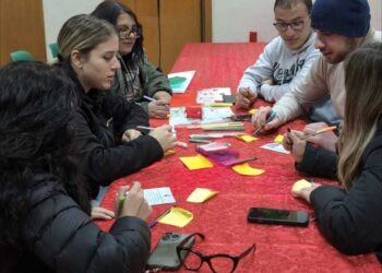 Oltre cento giovani scrivono a D’Amico: ecco l’Abruzzo che vorremmo. Domani la consegna del documento