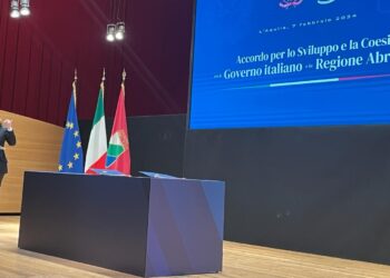 Firmato l’accordo per lo sviluppo e la coesione tra governo e Regione