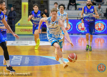 Roseto basket, larga sconfitta sul parquet del Bramante Pesaro