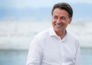 Giuseppe Conte arriva in Abruzzo: quattro giorni di tour che toccherà tutte le province