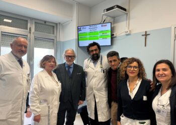 Asl Teramo, donazione di monitor eliminacode per la sala d’aspetto della dermatologia