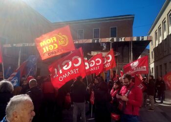 Sicurezza sul lavoro, anche in Abruzzo sciopero di due ore e presidio di Cgil e Uil