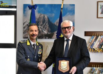 Il Procuratore Generale militare visita la caserma Tito Giorgi