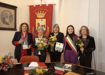 A Giulianova la consegna del premio “Una Giuliese Come Esempio”