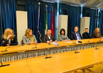 Garante infanzia, firmato il protocollo per la tutela dei diritti dei minori nelle scuole abruzzesi