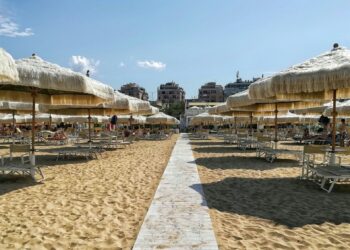 Stabilimenti balneari abruzzesi pronti a marciare verso Roma