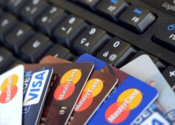 Polizia postale, sventati all’Aquila due tentativi di truffa online