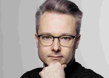 Pitkänen dirige i Solisti Aquilani in un programma dedicato al Novecento