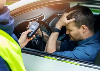 Guida in stato di ebrezza, nuovi controlli e 4 patenti ritirate a Sulmona e Popoli