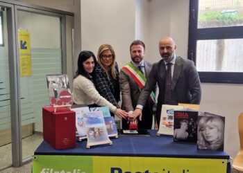 Il Sindaco Costantini visita Poste Italiane per promuovere le iniziative della Festa del papà