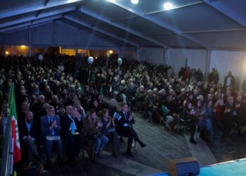 Grande partecipazione all’evento di chiusura della campagna elettorale di Roberto Santangelo