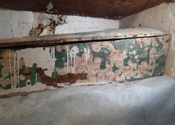 Scoperti all’Aquila resti mummificati di sepolture infantili del 17esimo secolo