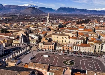 “I Collage” in concentro a Sulmona per sostenere il reparto di ortopedia