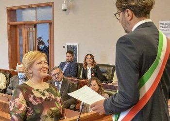 La consigliera Mastrilli di Roseto si dimette per gravi motivi di salute