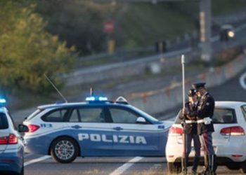 Educazione alla sicurezza stradale, forze dell’ordine e studenti insieme alla scuola Alessandrini-Marino