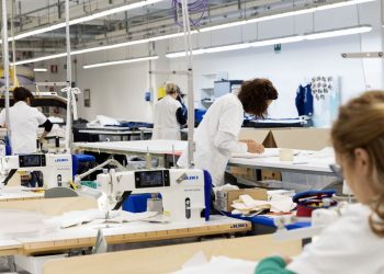 Fondimpresa Abruzzo visita Dyloan Bond Factory: ricerca e innovazione nel fashion, nell’arte e nel design